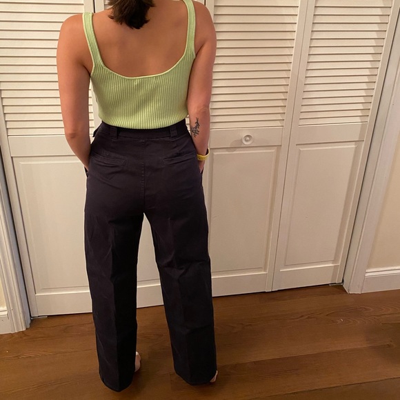 & Other Stories Belted Relaxed Cotton Trousers - Picture 2 of 6